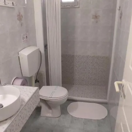 Neapoli Aparthotel *
