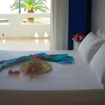 Neapoli 公寓式酒店