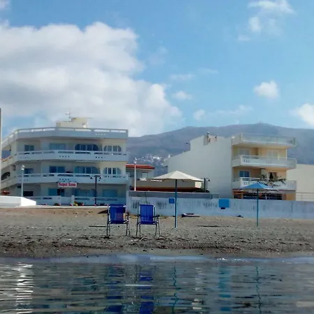 Neapoli Ξενοδοχείο με διαμερίσματα 4*