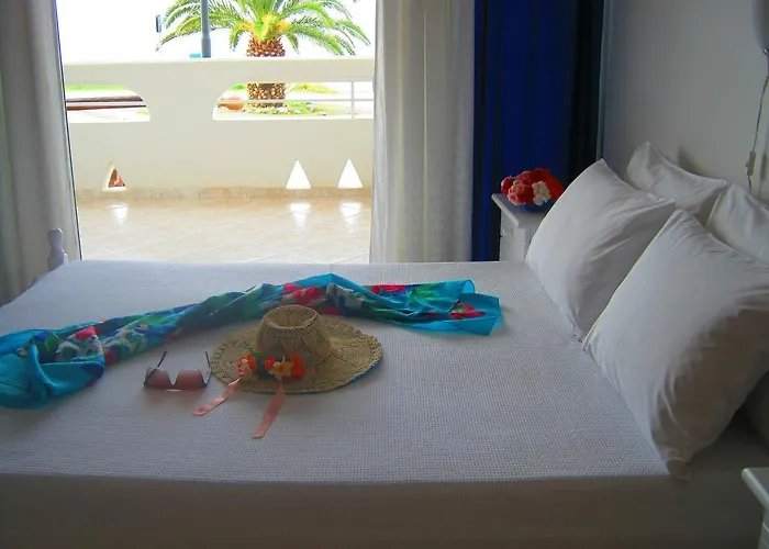 Neapoli Apartmanhotel